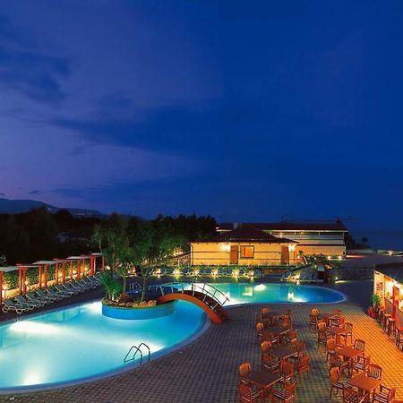 Trevi Village Кампора-Сан-Джованни Экстерьер фото