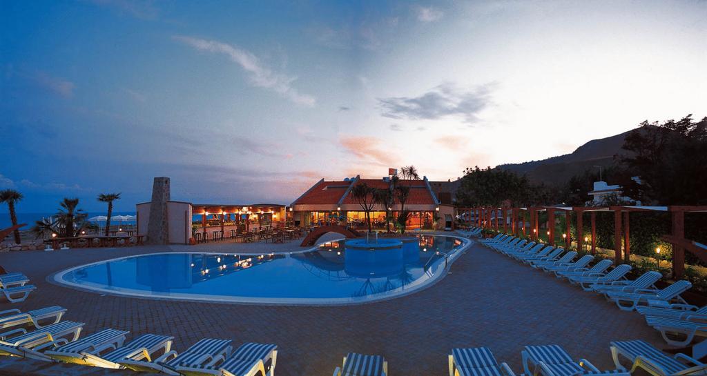 Trevi Village Кампора-Сан-Джованни Экстерьер фото