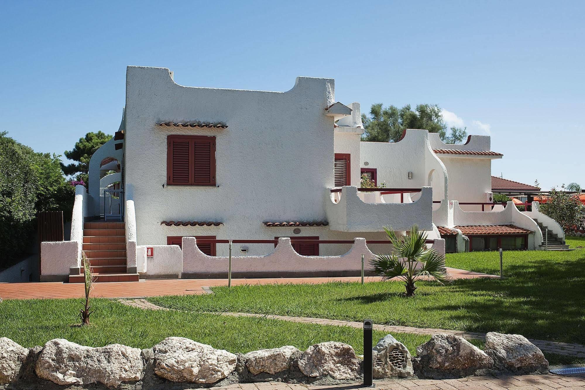 Trevi Village Кампора-Сан-Джованни Экстерьер фото